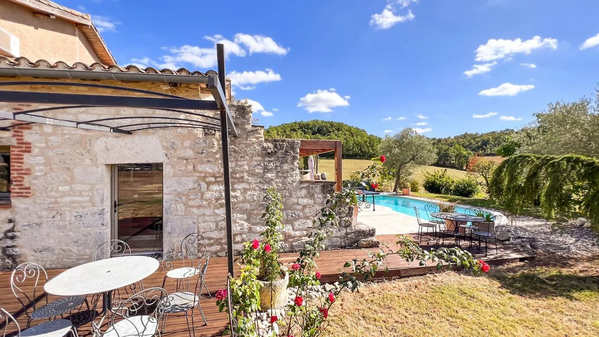 Casa Guillarmou - Evasion Enchantee Avec Piscine Chauffee, Spa & Clim - Vue Exceptionnelle Castelnau-de-Montmiral Tatil Evi